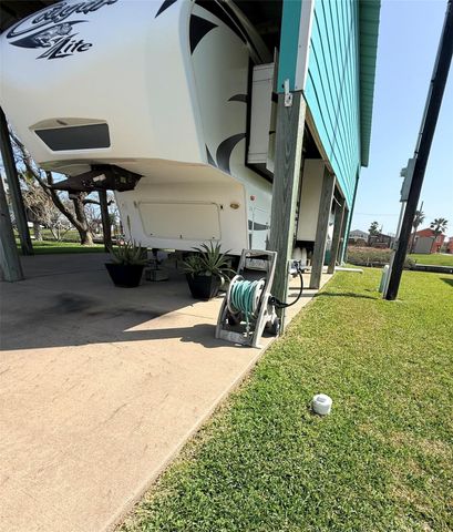 Lot 49 Blk 6 Sec 3 County Road 201, Sargent, TX 77414