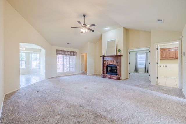 1614 W Austin Place, Broken Arrow, OK 74011