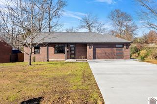 106 S Broach Ave # 18, Murray, KY 42071