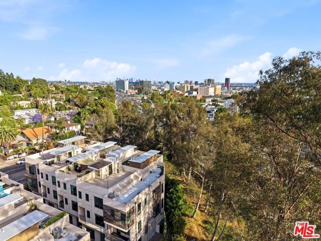 2111 N Cahuenga Boulevard 11, Los Angeles, CA 90068