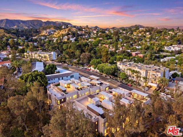 2111 N Cahuenga Boulevard 11, Los Angeles, CA 90068