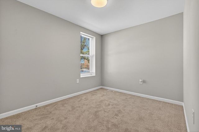 2822 HARLEM AVE, Baltimore, MD 21216