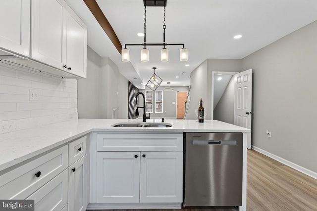 2822 HARLEM AVE, Baltimore, MD 21216