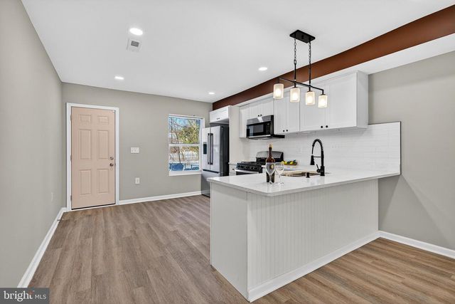 2822 HARLEM AVE, Baltimore, MD 21216