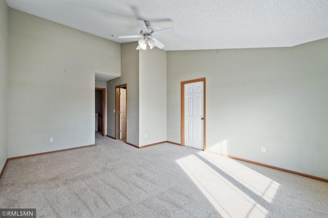 5046 Yuma Lane N, Plymouth, MN 55446