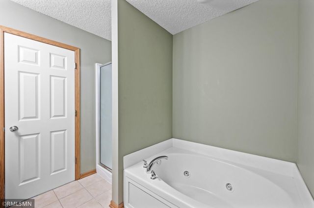 5046 Yuma Lane N, Plymouth, MN 55446