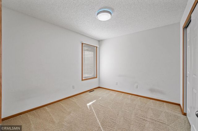 5046 Yuma Lane N, Plymouth, MN 55446