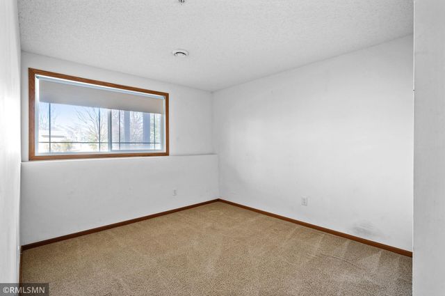 5046 Yuma Lane N, Plymouth, MN 55446