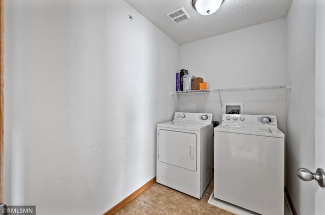 5046 Yuma Lane N, Plymouth, MN 55446