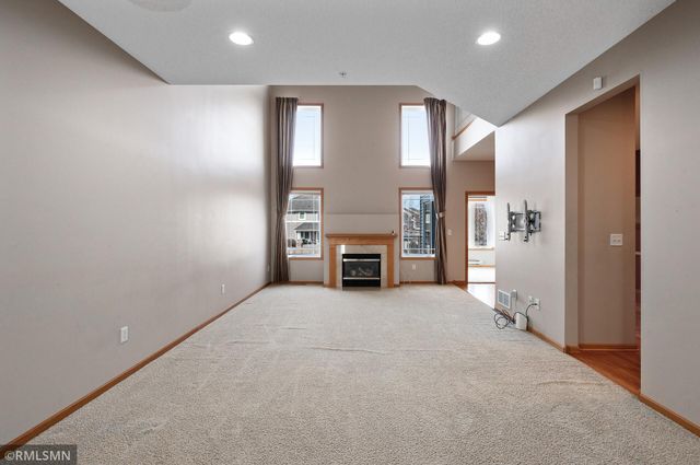 5046 Yuma Lane N, Plymouth, MN 55446