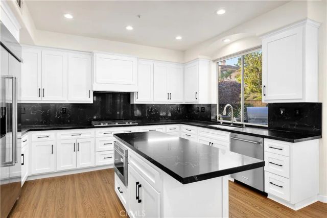 2429 Abadejo, La Verne, CA 91750