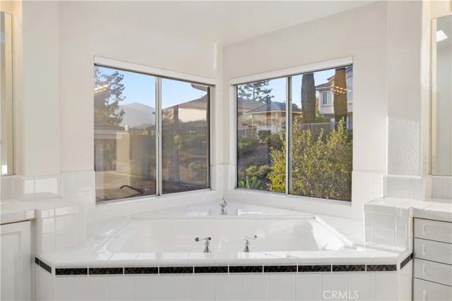 2429 Abadejo, La Verne, CA 91750