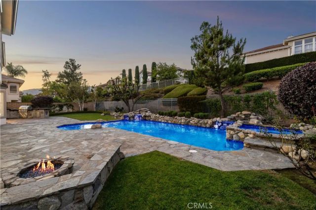 2429 Abadejo, La Verne, CA 91750