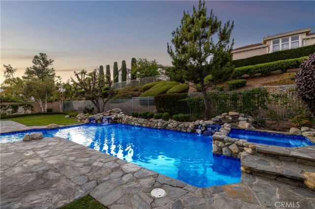2429 Abadejo, La Verne, CA 91750