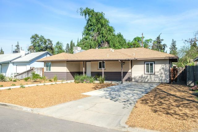 4664 N Vagedes Avenue, Fresno, CA 93705