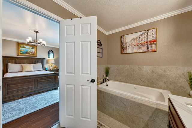 6003 Telesco Way, Carmichael, CA 95608