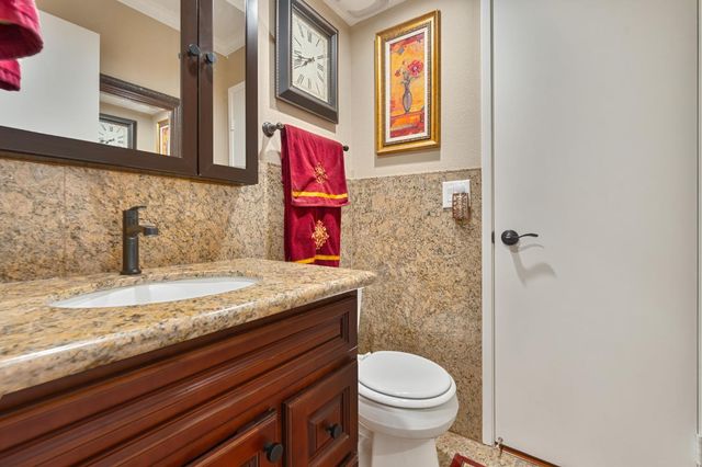 6003 Telesco Way, Carmichael, CA 95608