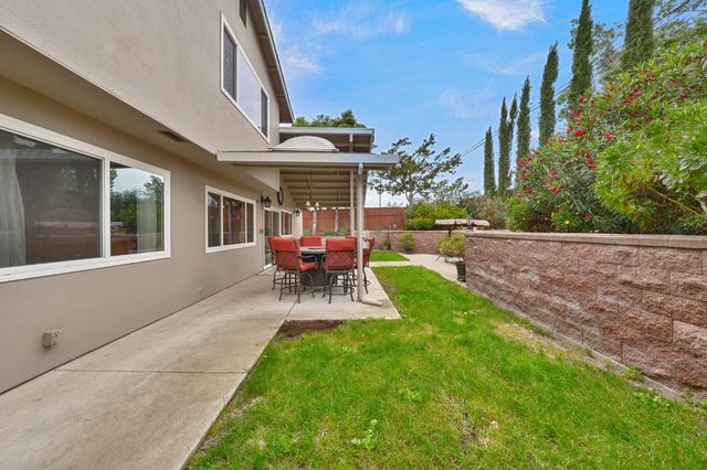 6003 Telesco Way, Carmichael, CA 95608
