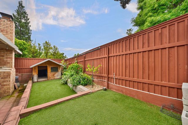 6003 Telesco Way, Carmichael, CA 95608