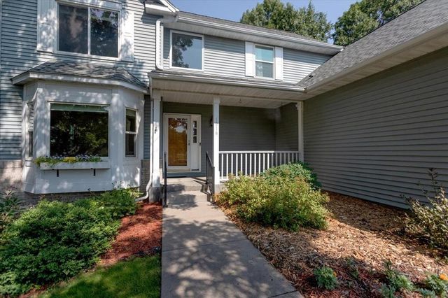 1016 Willow River Road, North Hudson, WI 54016