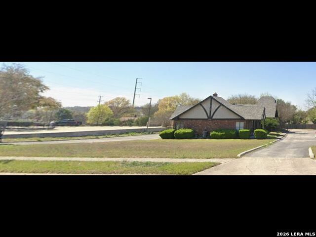5318 Summit, San Antonio, TX 78228