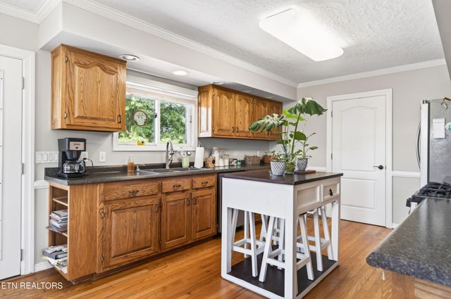 4015 Baxter Rd, Baxter, TN 38544