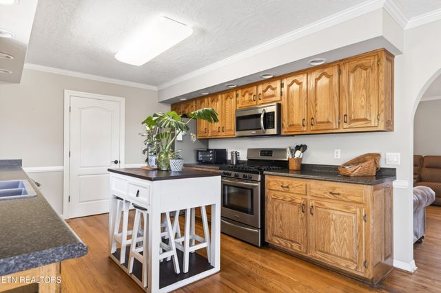 4015 Baxter Rd, Baxter, TN 38544
