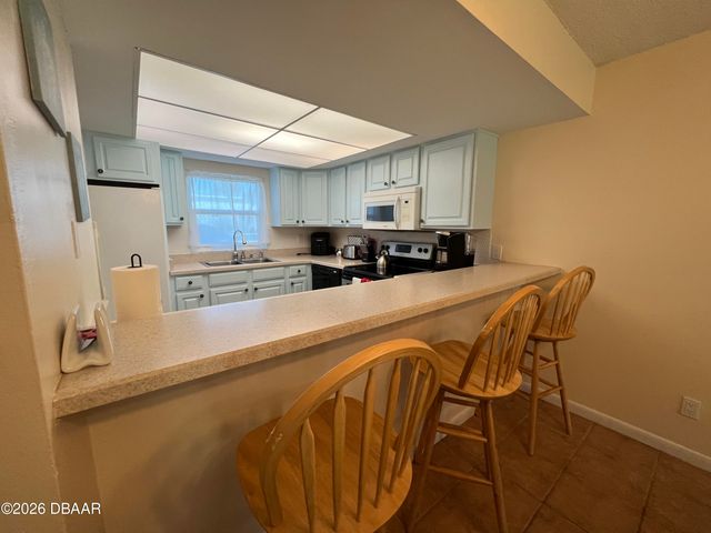 2100 Ocean Shore Blvd Apt 115, Ormond Beach, FL 32176