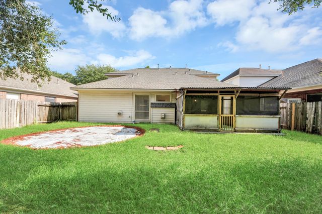 13515 Scarab Drive, Houston, TX 77041