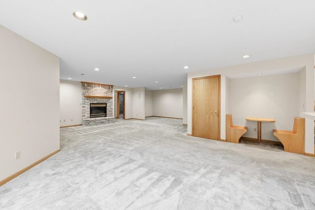 7806 E Champions Cir, Wichita, KS 67226