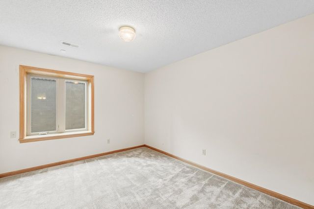 7806 E Champions Cir, Wichita, KS 67226