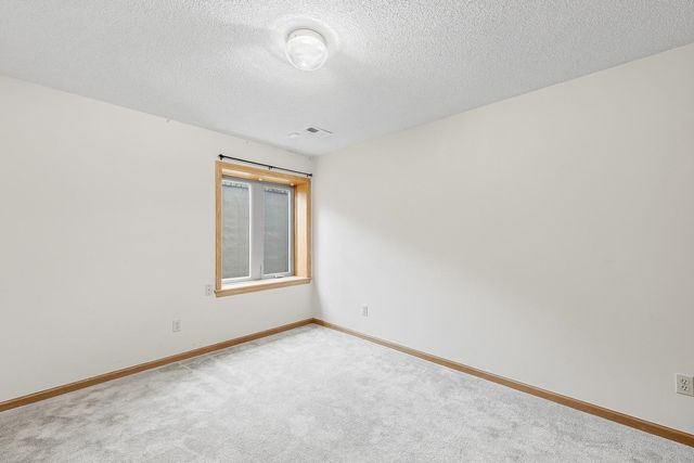 7806 E Champions Cir, Wichita, KS 67226