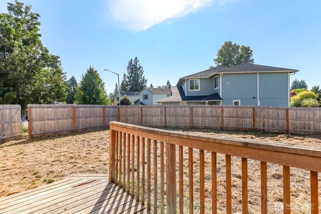 12211 2nd Avenue Ct E, Tacoma, WA 98445