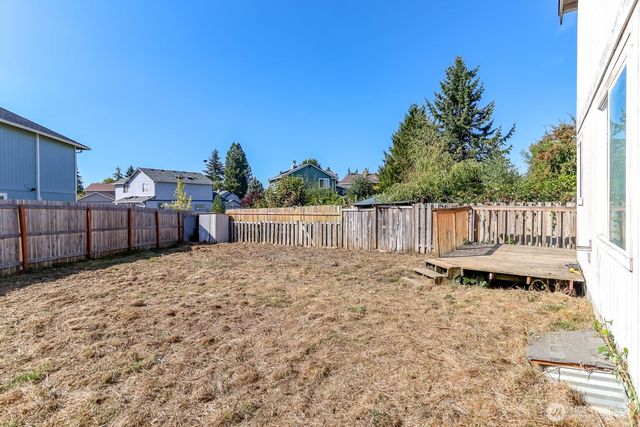12211 2nd Avenue Ct E, Tacoma, WA 98445