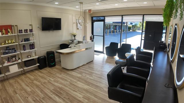 4721 NW 79th Ave, Doral, FL 33166