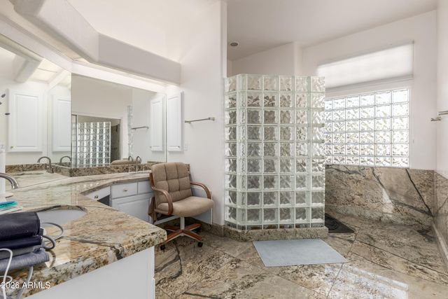 2723 E ACOMA Drive, Phoenix, AZ 85032