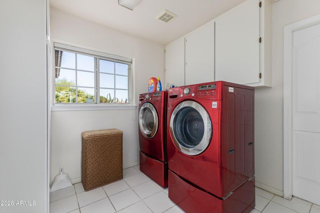 2723 E ACOMA Drive, Phoenix, AZ 85032