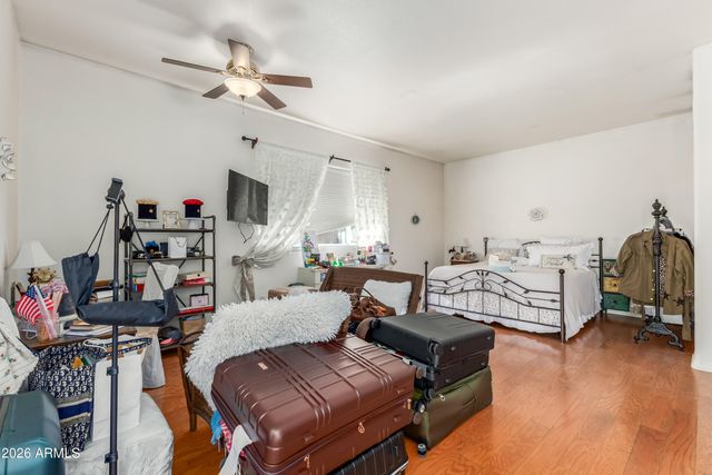 2723 E ACOMA Drive, Phoenix, AZ 85032