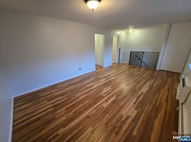 46 Regency Park, Ramsey, NJ 07446