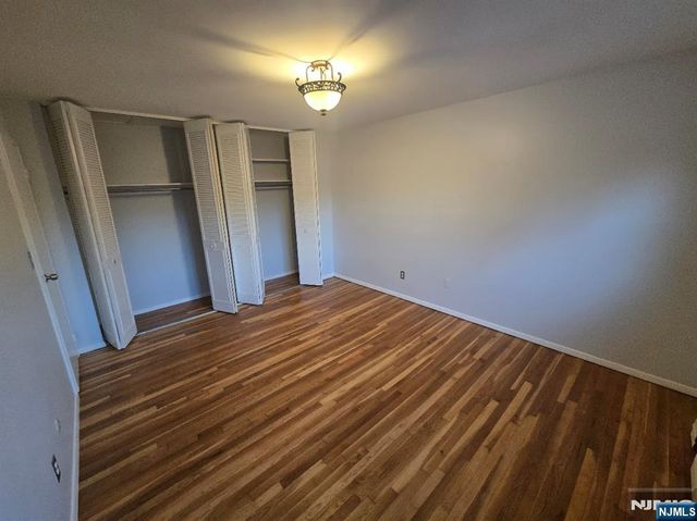 46 Regency Park, Ramsey, NJ 07446