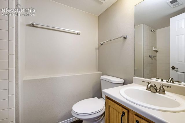 6620 Oakwood Boulevard, Colorado Springs, CO 80923
