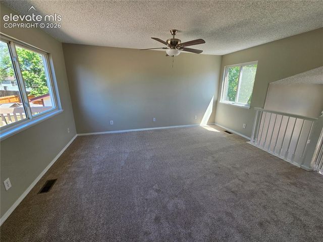 6620 Oakwood Boulevard, Colorado Springs, CO 80923