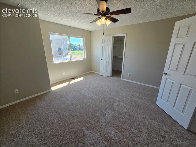 6620 Oakwood Boulevard, Colorado Springs, CO 80923