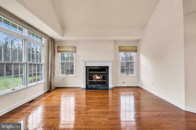 21 WILKINSON WAY, Princeton, NJ 08540