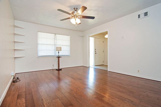 3222 Latham Drive, Dallas, TX 75229