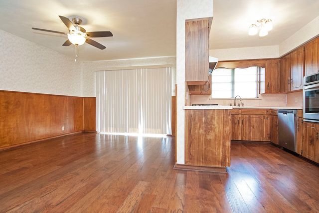 3222 Latham Drive, Dallas, TX 75229