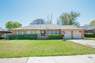 3222 Latham Drive, Dallas, TX 75229