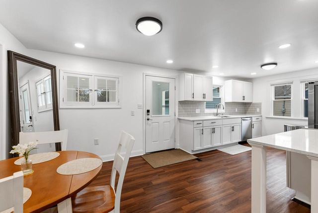 1006 13th AVENUE, Grafton, WI 53024