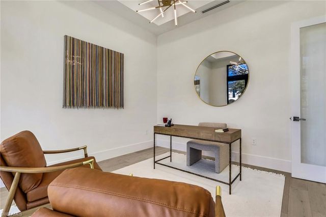 1150 8th TER N, Naples, FL 34102