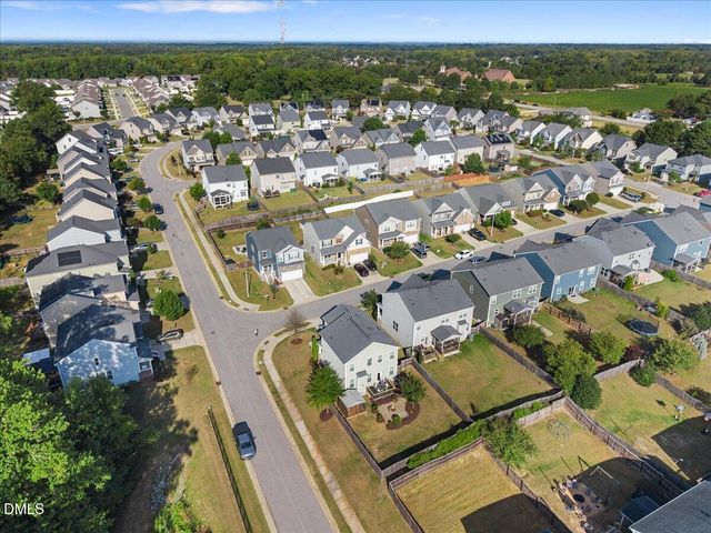 700 Maple Brook Road, Fuquay Varina, NC 27526